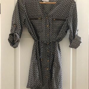 Set of 2 Maternity Shirts